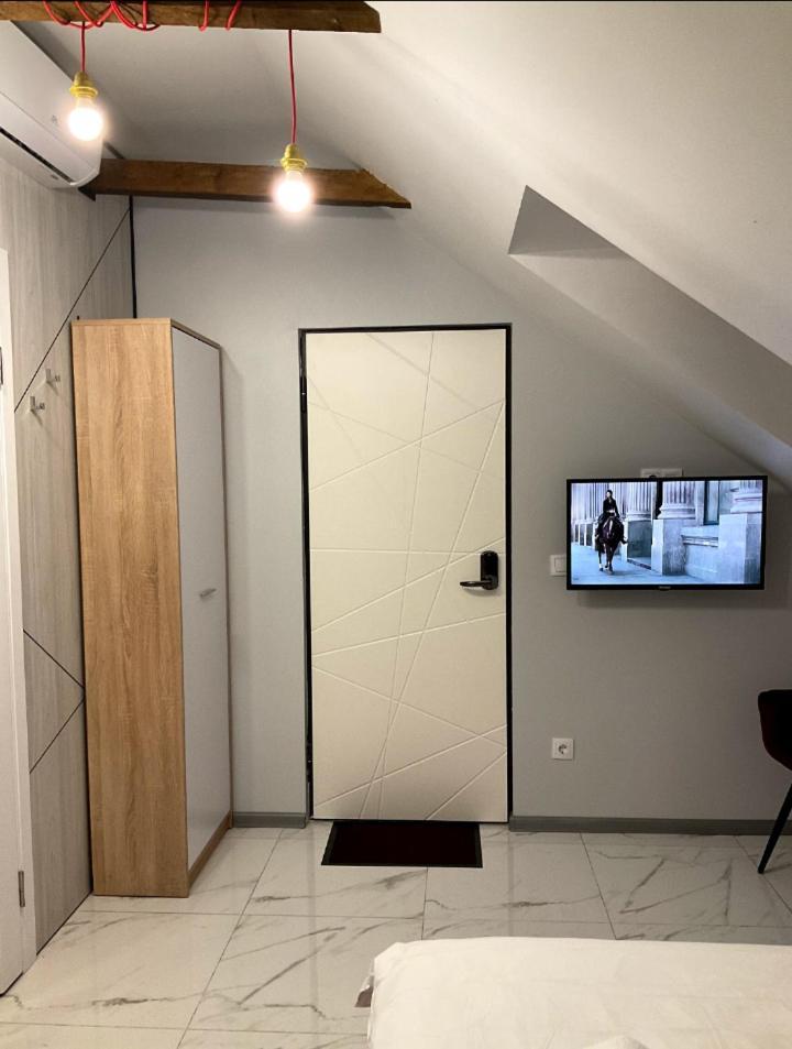 Pure Apartments Vip 5 Lviv Dış mekan fotoğraf